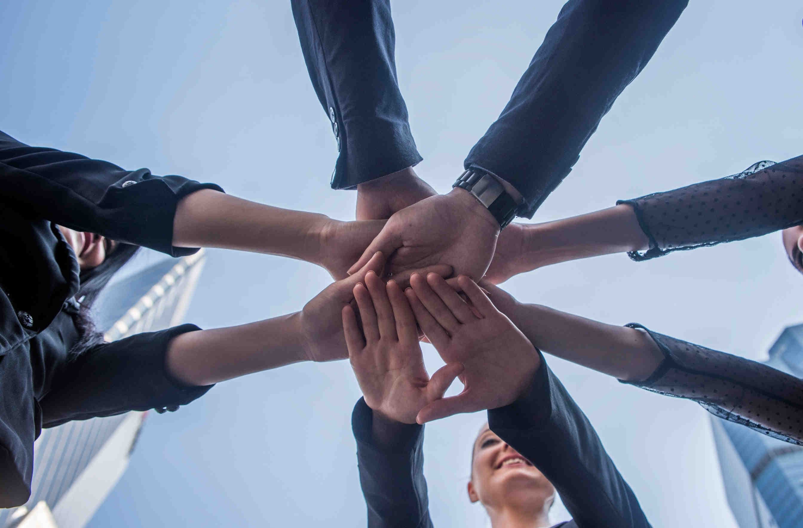Travailler ensemble pour créer un monde sans pauvreté