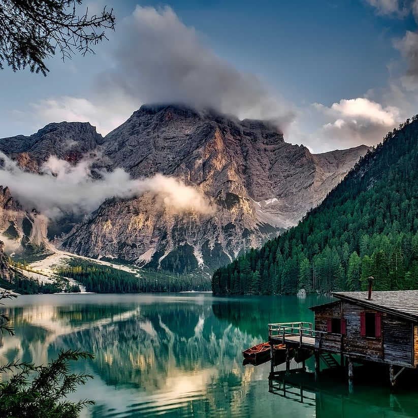 lago in montagna