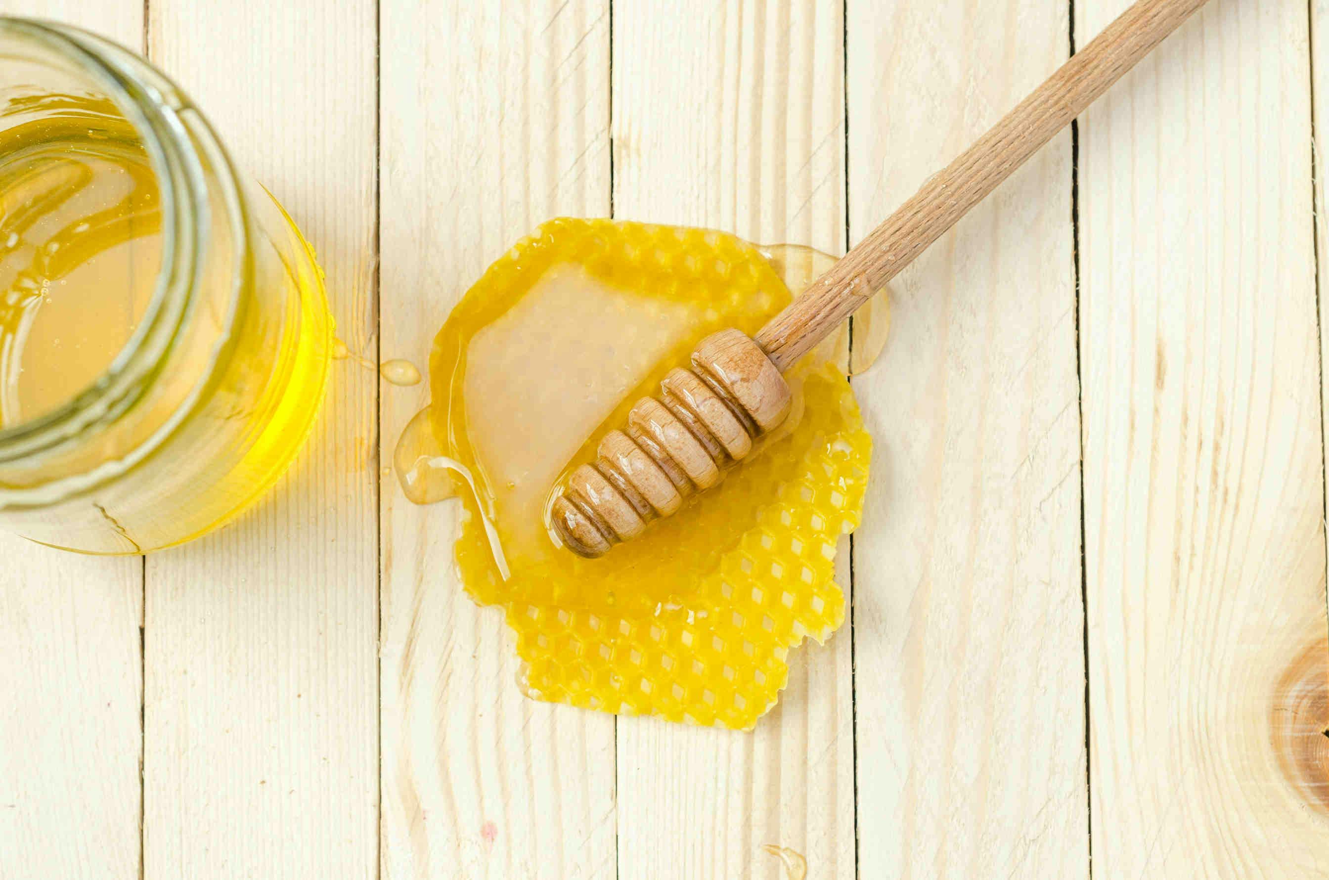 Passaggi per degustare il miele