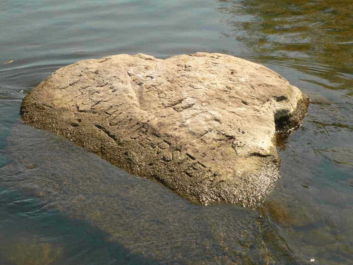 Cosa sono le pietre della fame?