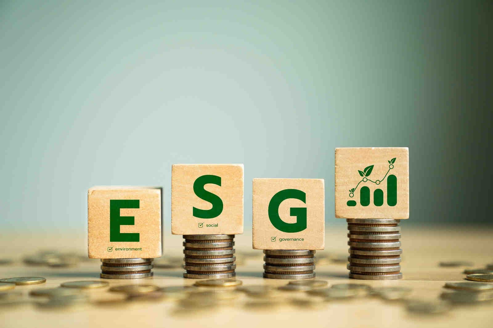 Rafforzamento delle norme per i benchmark climatici ed ESG