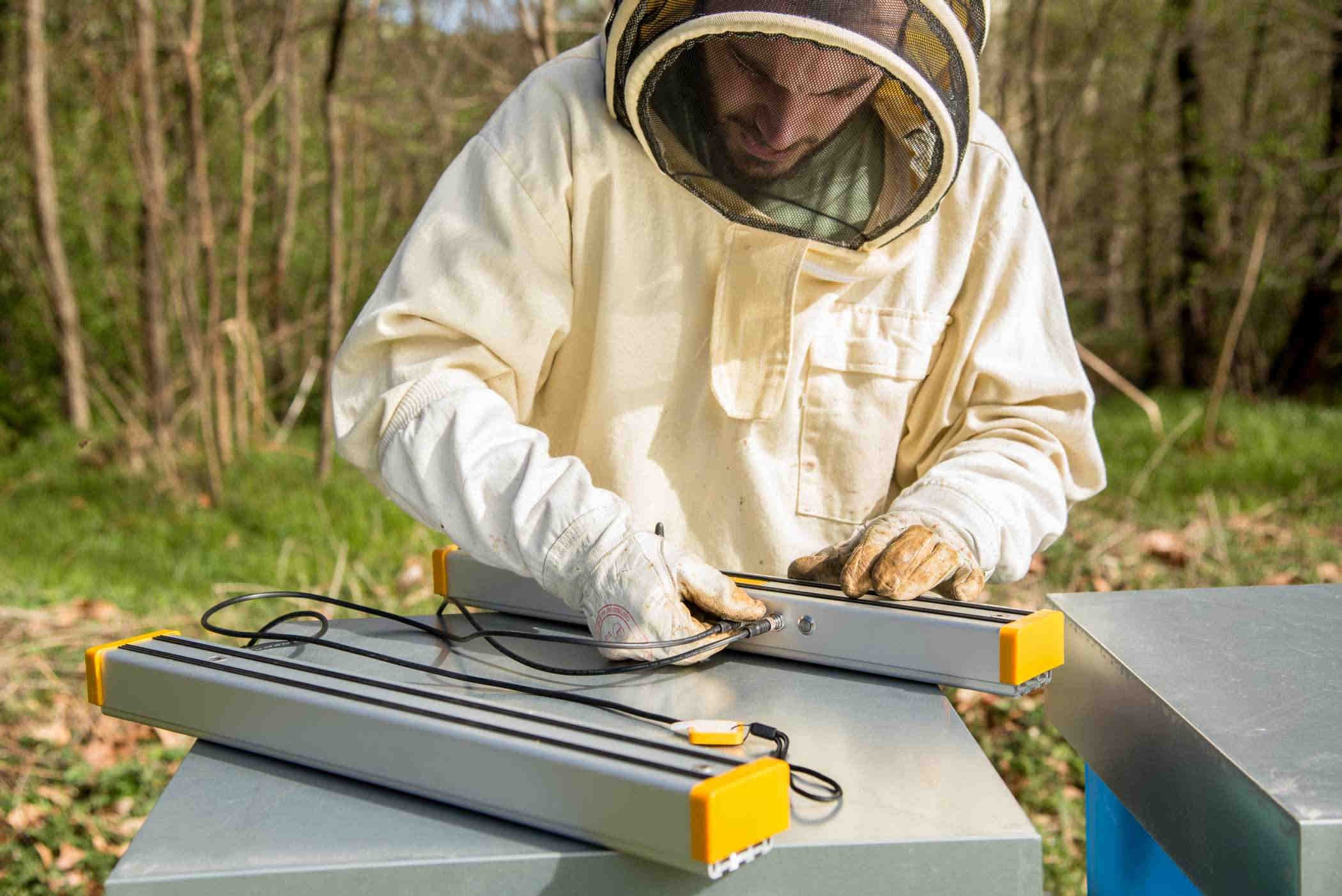 3Bee Hive-Tech