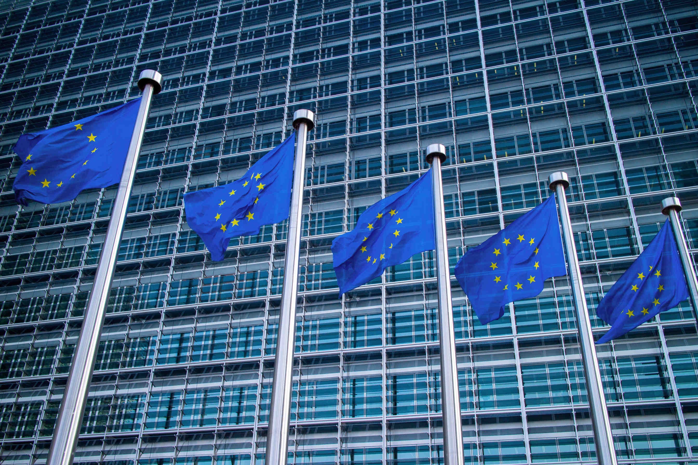 UE