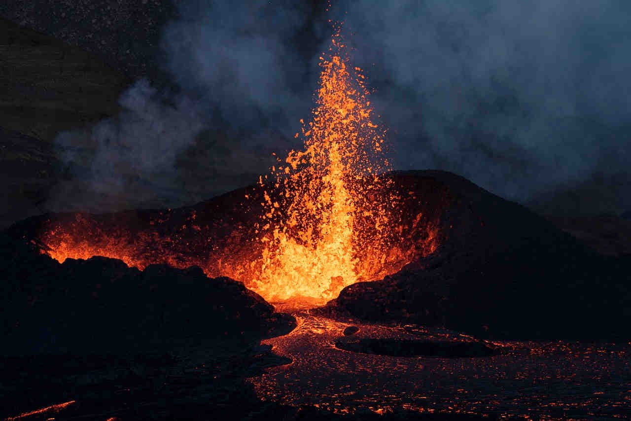 vulcano eruzione
