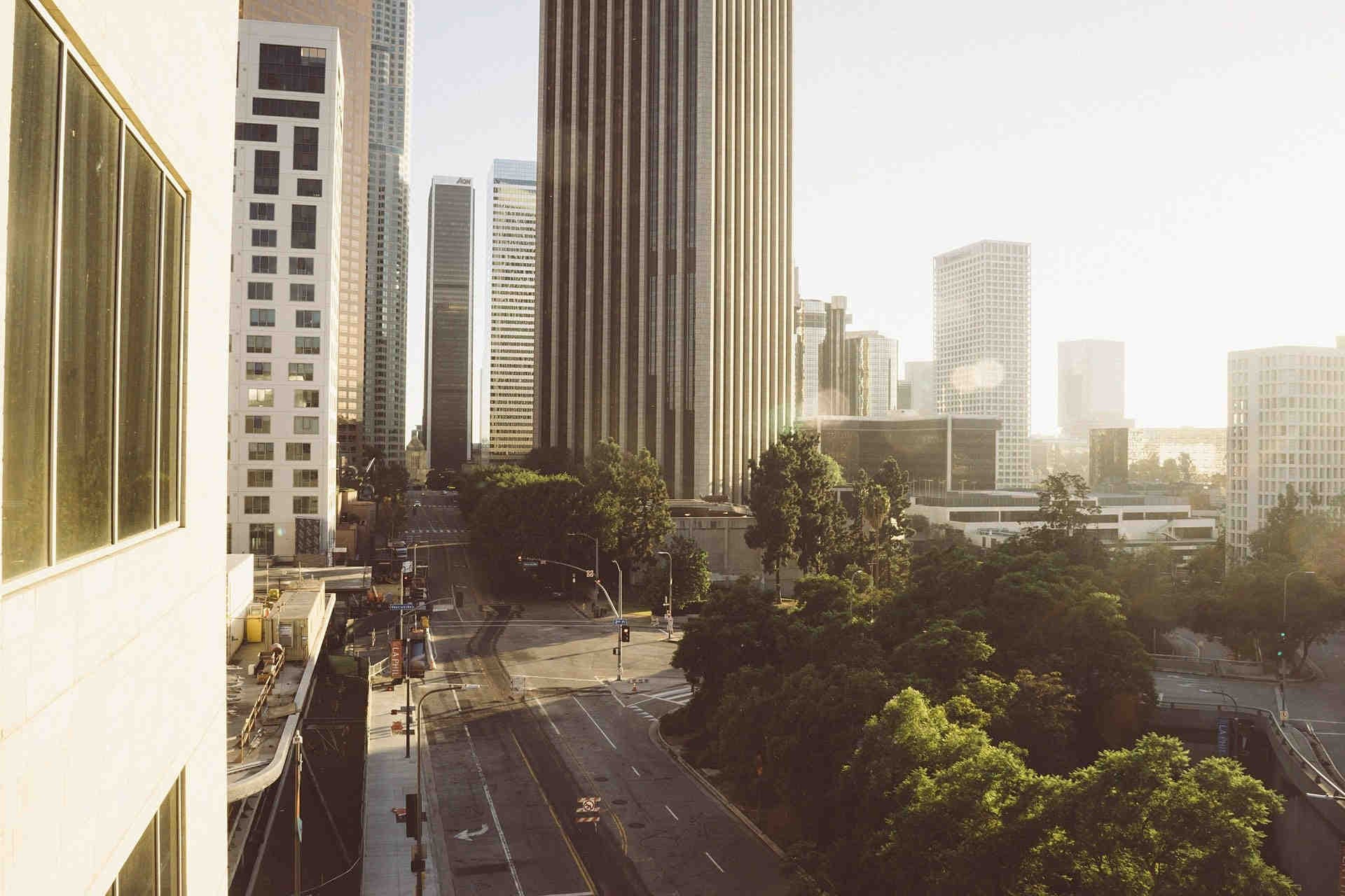 Natural air conditioning and street cooling